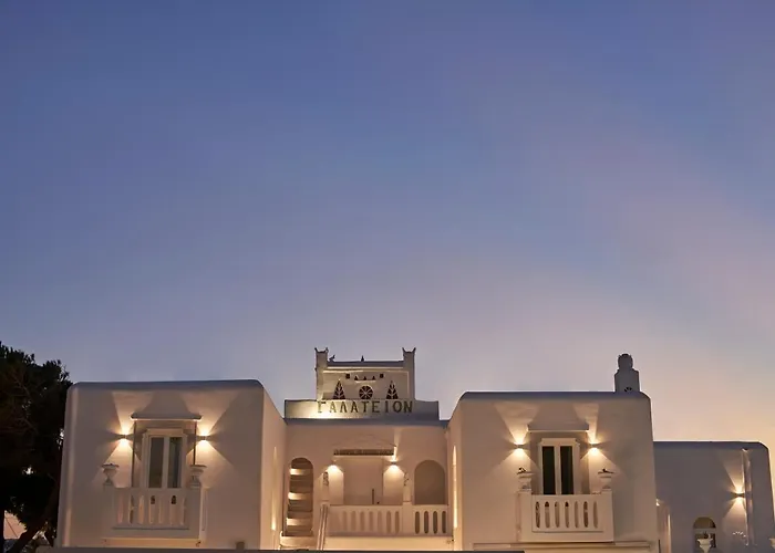 מלון דירות Galation 4*