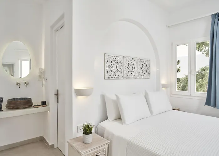 Galation 3* Mykonos Town