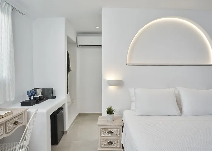 Galation 4* Mykonos Town