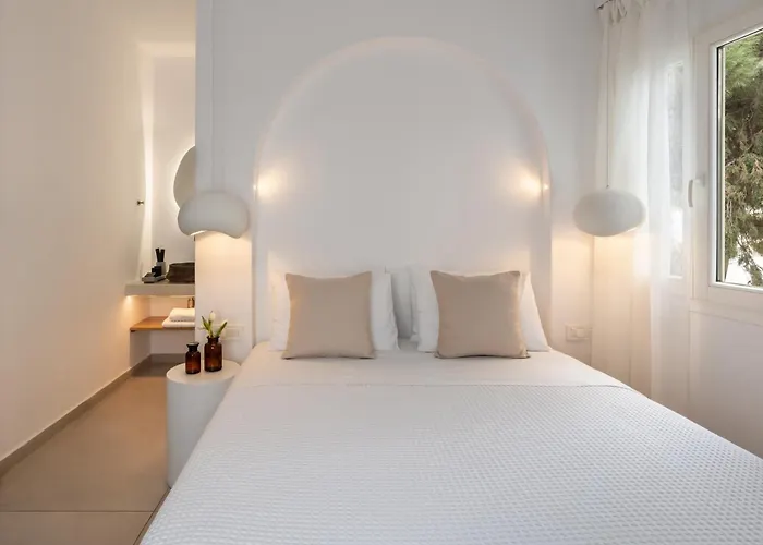 Galation 4* Mykonos Town